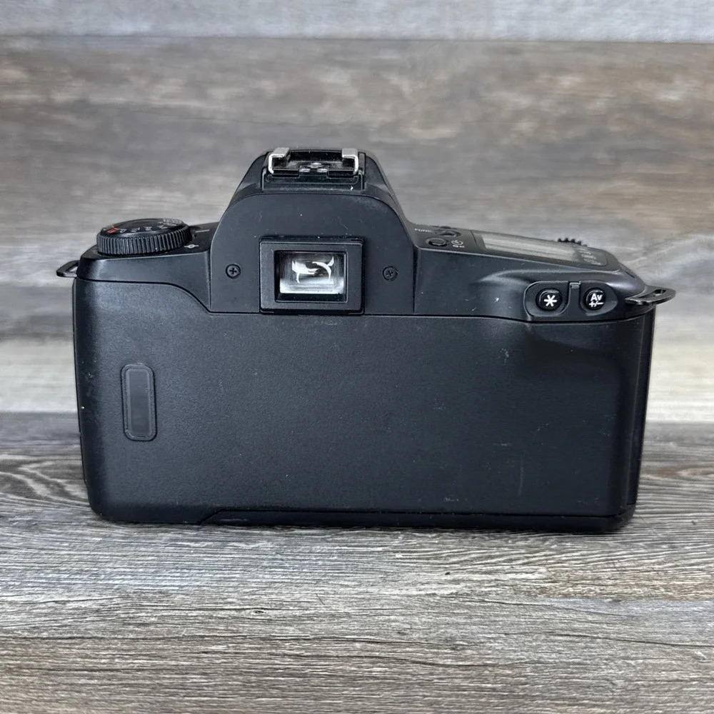 Canon EOS Rebel G 35mm Film SLR Camera Body Only TESTED No Lens Cap
